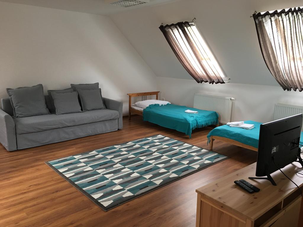 Penzion Platan Dunajská Streda Exterior foto